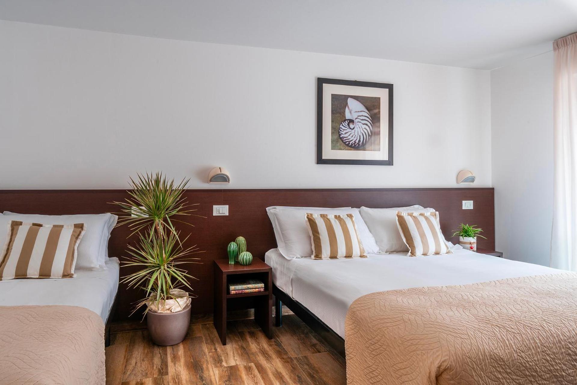 Hotel Carmen Riccione Kültér fotó